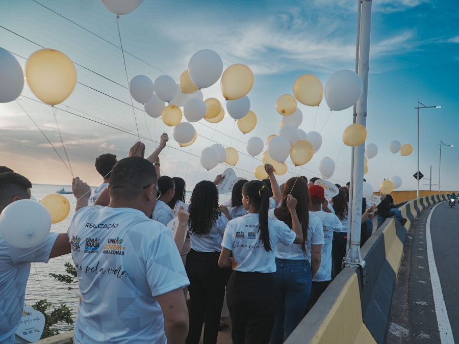 União Brasil Amazonas promove blitz do Setembro Amarelo na Ponte Rio Negro, chamando atenção para a valorização da vida
