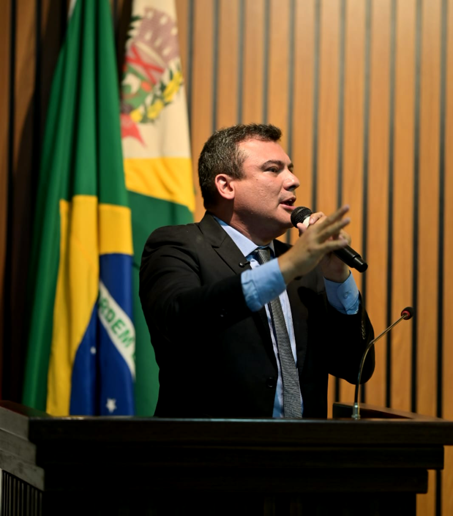  Prefeito Otávio Farias lança programa social “Caminhos para o Futuro” em Novo Airão